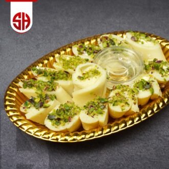 Halawet Al Jibn with Cream